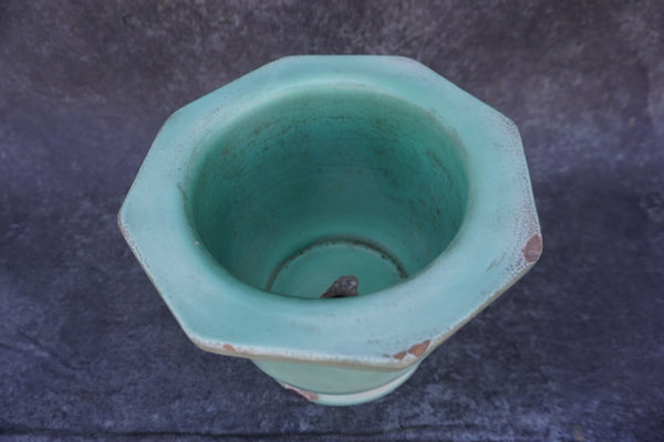 Catalina Island Pottery Planter in Matte Green C695