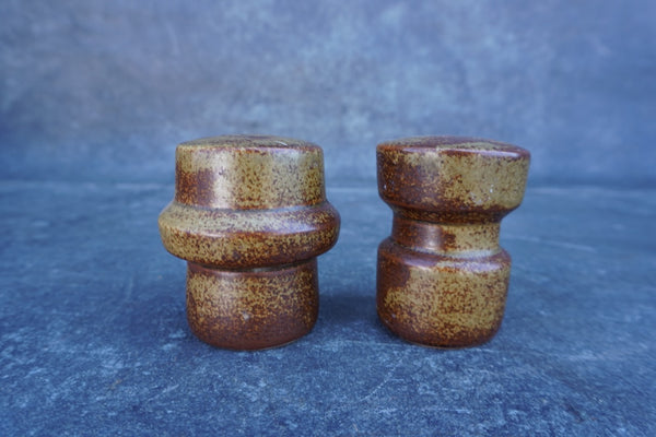 Roan Iron Mountain Stoneware Salt & Pepper Shakers CA2068