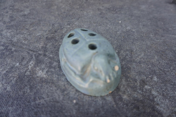 Fulper Scarab Flower Frog CA2073