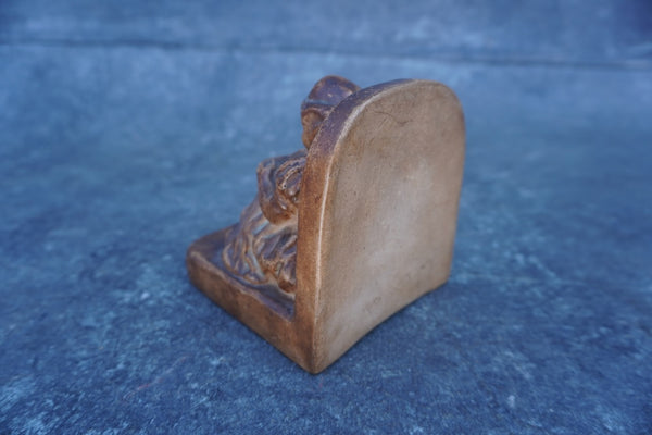 Batchelder Dutch Girl Reading Bookend 1920 CA2076