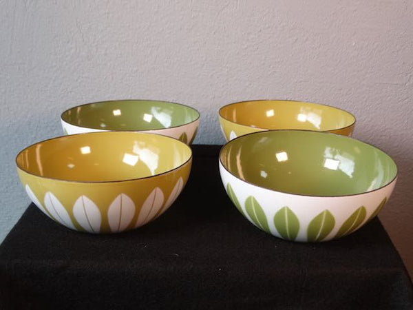 Cathrineholm of Norway Set of 4 Small Lotus Bowls: White & Olive, White & Avocado CA2532