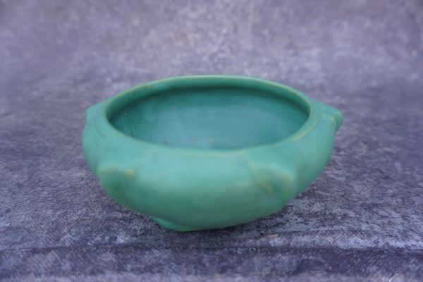 Weller Matte Green Low Bowl CA2579