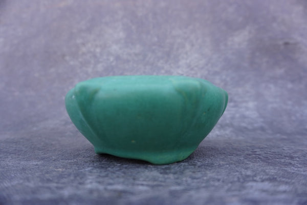 Weller Matte Green Low Bowl CA2579