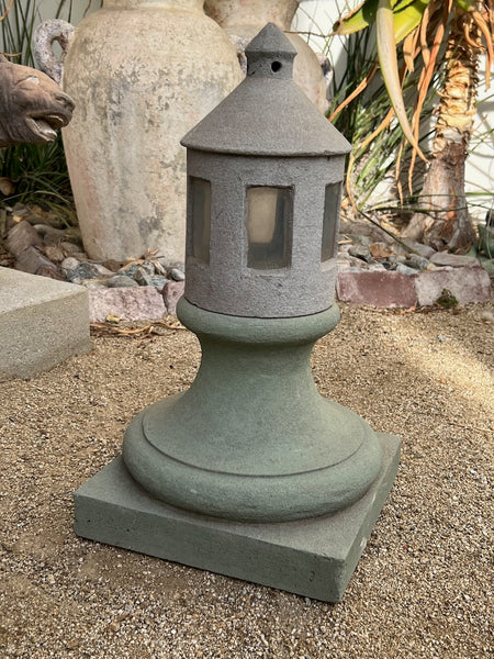 Hillside Garden Light Lantern CA2593