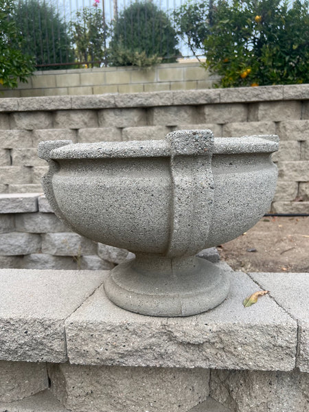 Cement Pedestal Jardiniere CA2612