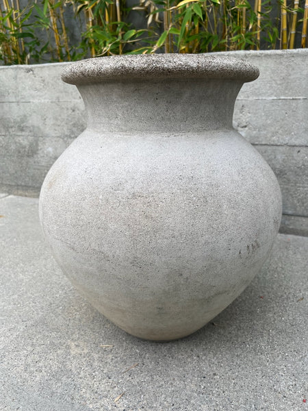 Hillside Classic Cement Porch Pot Oil Jar CA2615