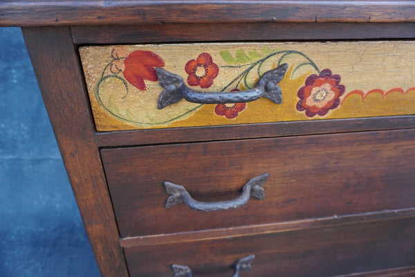 Monterey 4-Drawer Dresser in Smokey Maple And Crackle Decoration F2520