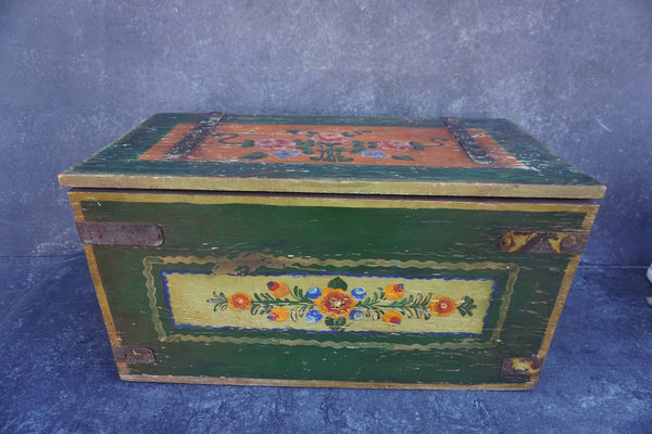 Monterey Hand-Painted Trunk c 1933 F2529