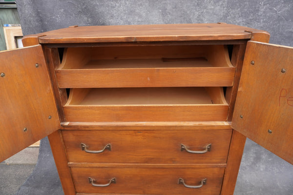 Monterey Gentleman's Dresser in Smoky Maple w Floral Decoration F2557