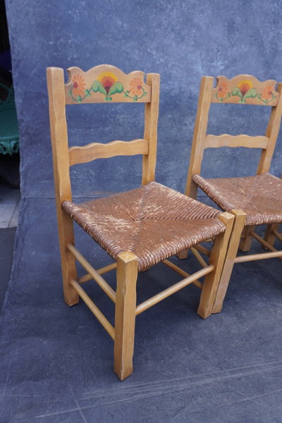 Monterey Drop-Leaf Table with 4 Chairs c 1938 F2591