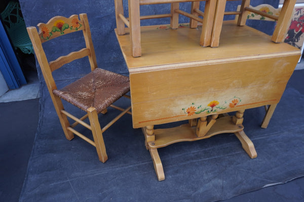 Monterey Drop-Leaf Table with 4 Chairs c 1938 F2591