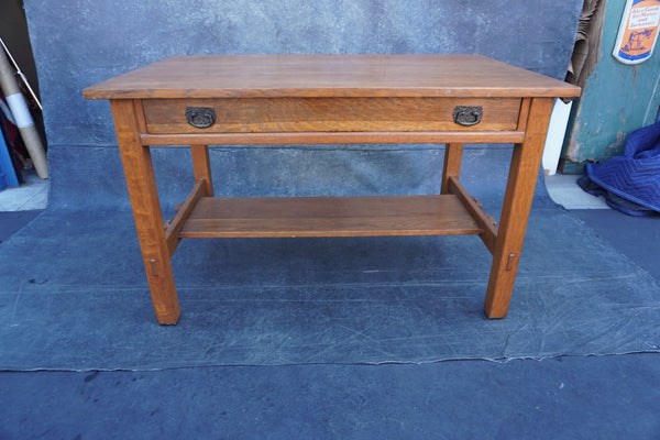 L & JG Stickley Arts & Crafts Desk c 1910 F2600