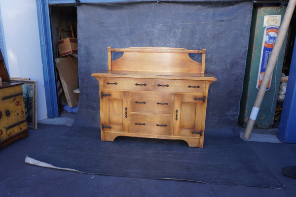 Coronado Sideboard w Decorations 1933 F2627