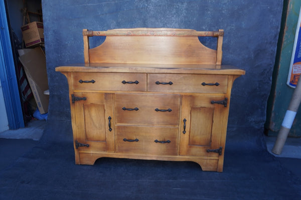 Coronado Sideboard w Decorations 1933 F2627