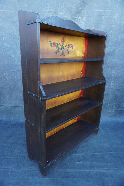 Monterey Classic Old Wood Bookcase with Decorations 1931 F2639