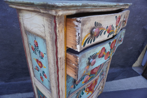 5-Drawer Dresser Decorated by Peter Hunt c.1930 F2668