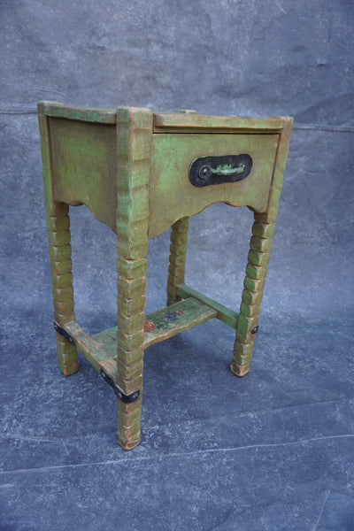 Monterey Classic Bedside Table in Spanish Green F2684