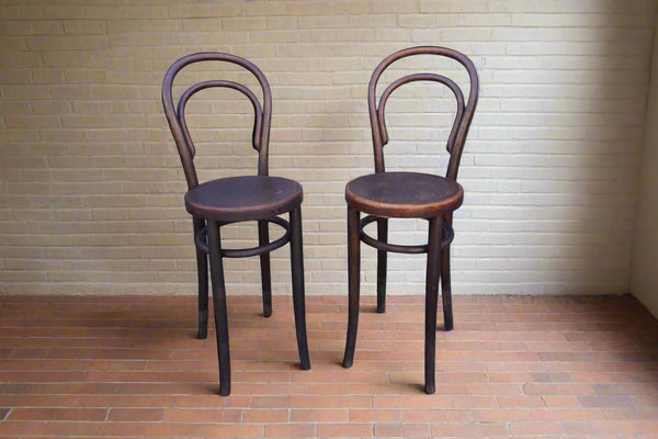 Pair of Thonet Chairs, style No. 14, c.1860 F2697