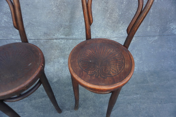 Pair of Thonet Chairs, style No. 14, c.1860 F2697
