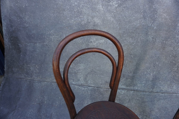 Pair of Thonet Chairs, style No. 14, c.1860 F2697