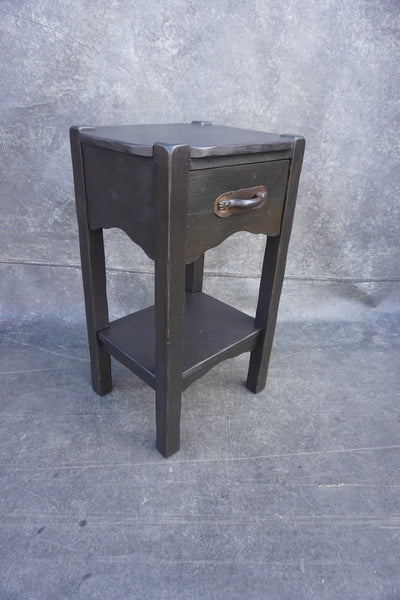 Classic Era Monterey End Table F2713