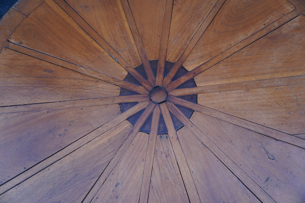 Custom-made Wagon Wheel Table F2716