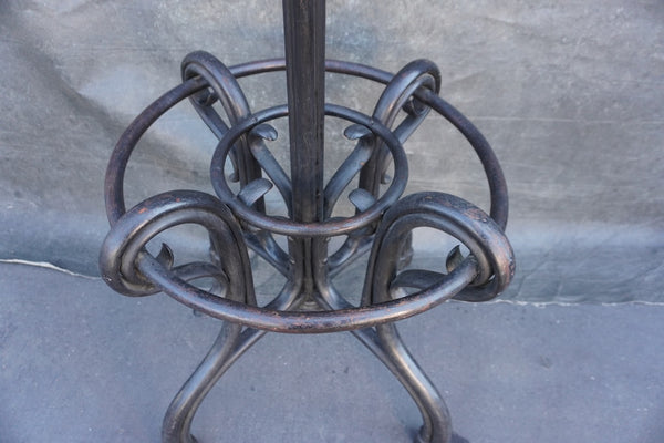 Spectacular Thonet Bentwood Coat Rack No. 1 1904 F2728