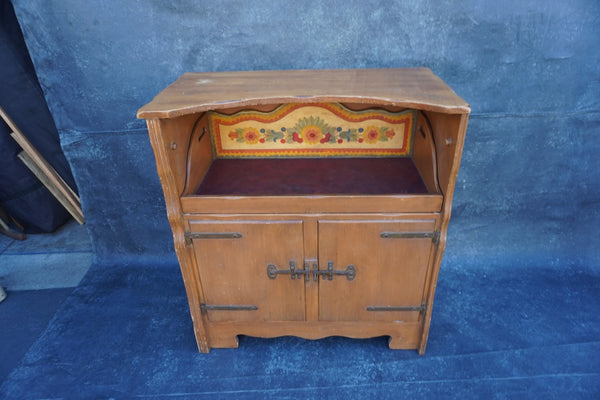 Original Branded Monterey Server F2765