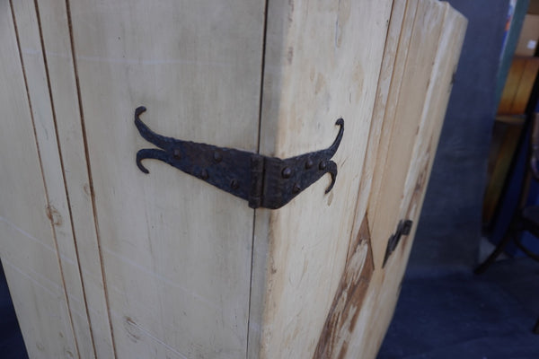 Brown & Saltman Wardrobe Cabinet F2770