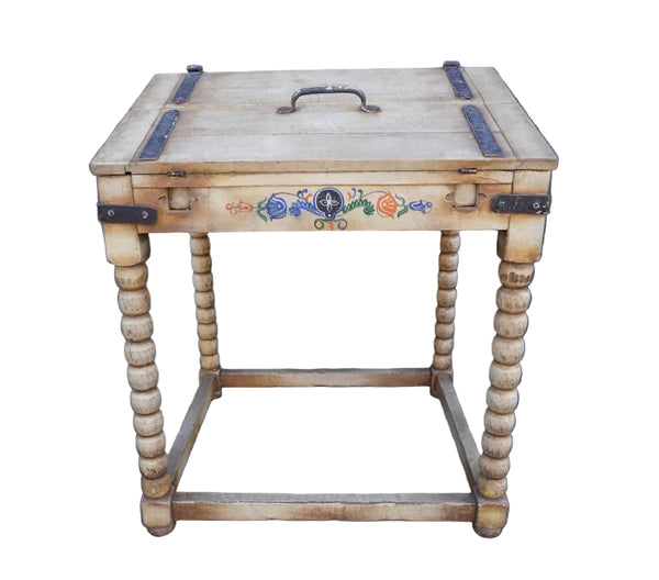 Original Monterey Straw Ivory Desk F2776