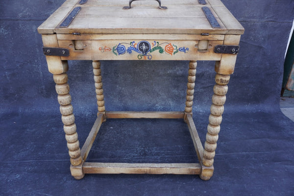 Original Monterey Straw Ivory Desk F2776