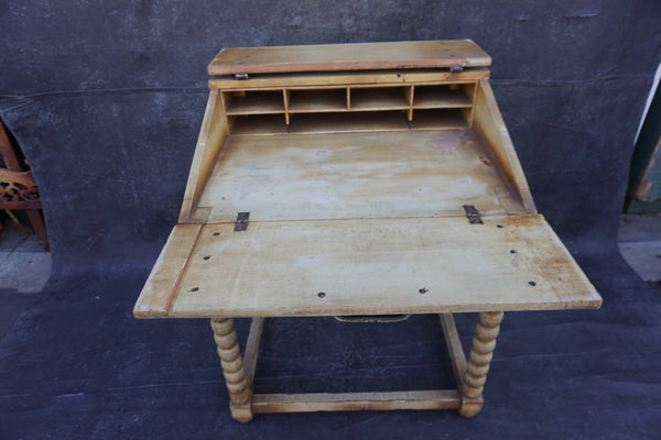 Original Monterey Straw Ivory Desk F2776