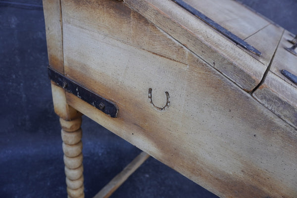 Original Monterey Straw Ivory Desk F2776