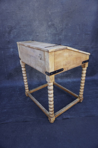 Original Monterey Straw Ivory Desk (Early Brand) F2777