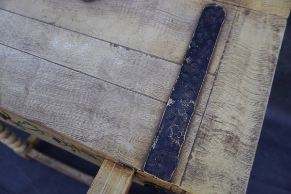 Original Monterey Straw Ivory Desk (Early Brand) F2777