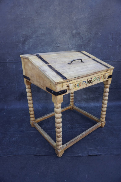 Original Monterey Straw Ivory Desk (Early Brand) F2777