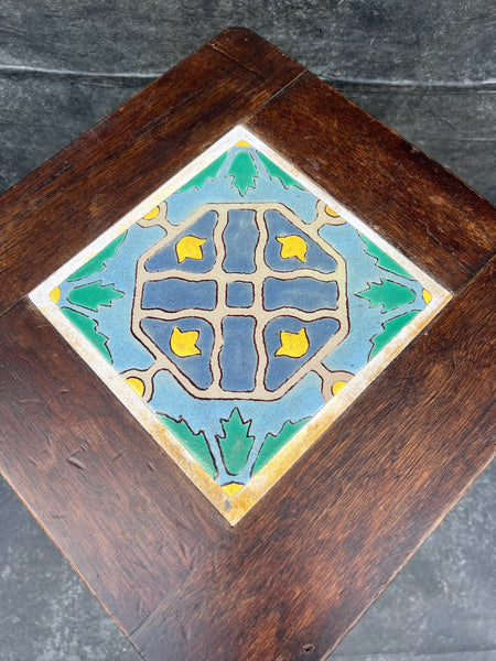 Monterey-style Telephone Stand with Taylor Tile Top F2808