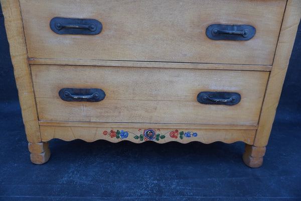 Original Monterey Lady's Dresser in Straw Ivory F2839