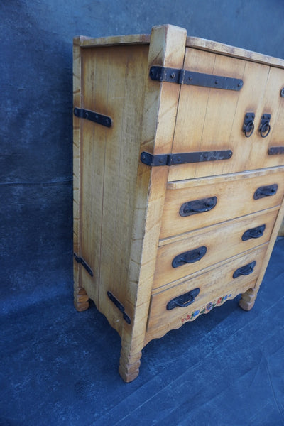 Original Monterey Gentlemen's Dresser in Straw Ivory F2840