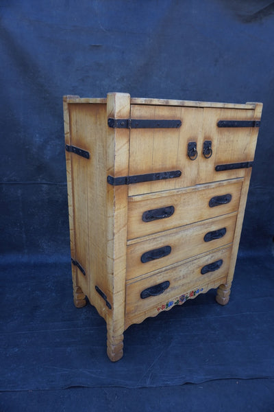 Original Monterey Gentlemen's Dresser in Straw Ivory F2840