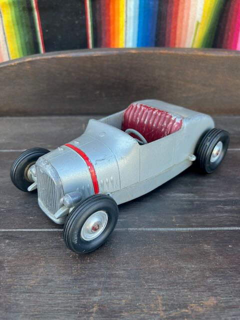 ALL AMERICAN HOT ROD 1932 Ford Roadster Tether Car