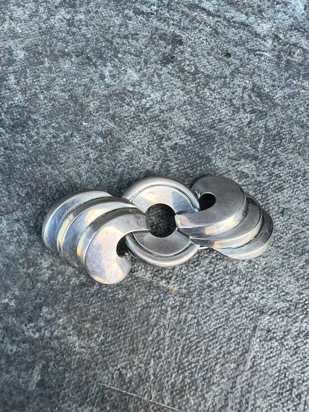 Monet Silver Brooch J630