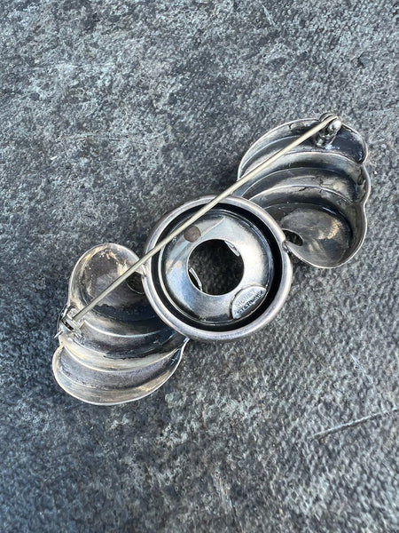 Monet Silver Brooch J630