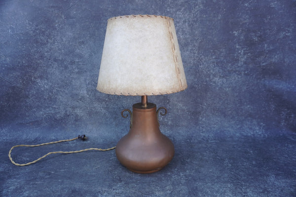 Arts & Crafts Copper Lamp w Shade L833