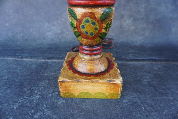 Pair of Monterey-style Painted Wood Table Lamps L848