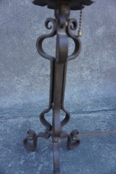 Spanish Revival Wrought Iron Table Lamp L871