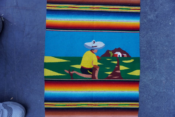 Mexican Pictorial Serape c 1930s Man in Sombrero M1952