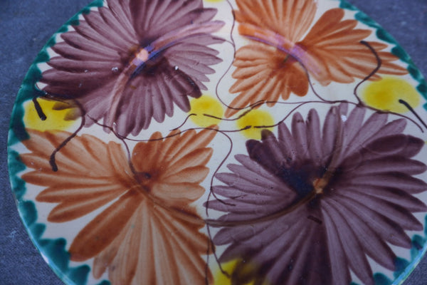 Single Oaxacan Hand-Painted Dinner Plate M1959