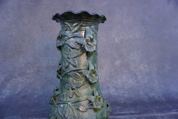 Santa María Atzompa Green Folk Art Vase M1977