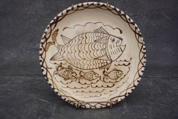 Vintage Mexican Plate from Tzintzuntzan, Fishes M1986